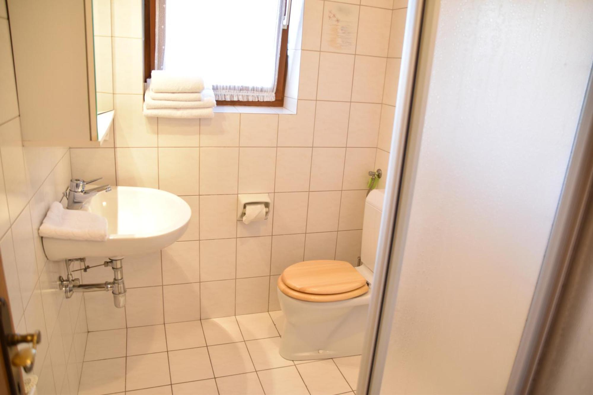 Apartamento Haus Dorfer Döbriach Habitación foto